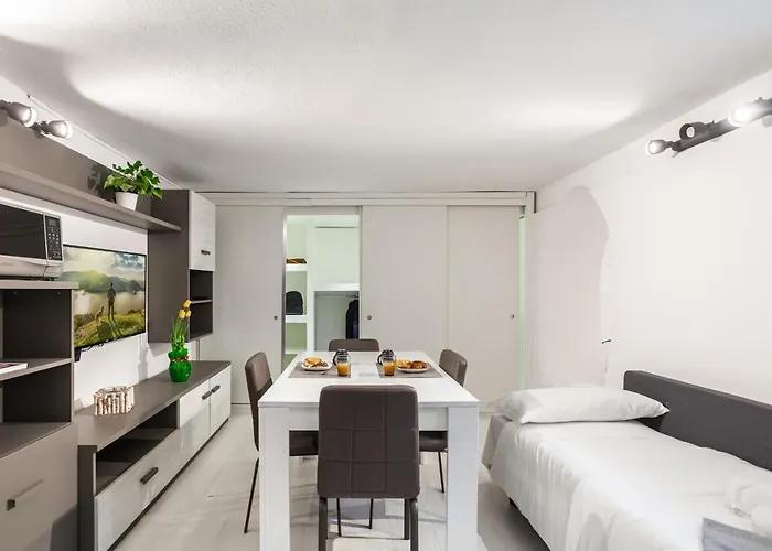 Guesthost - Valmare Apulian Apartamento